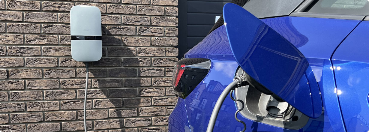 borne de recharge peblar et voiture electrique dans la region de liege